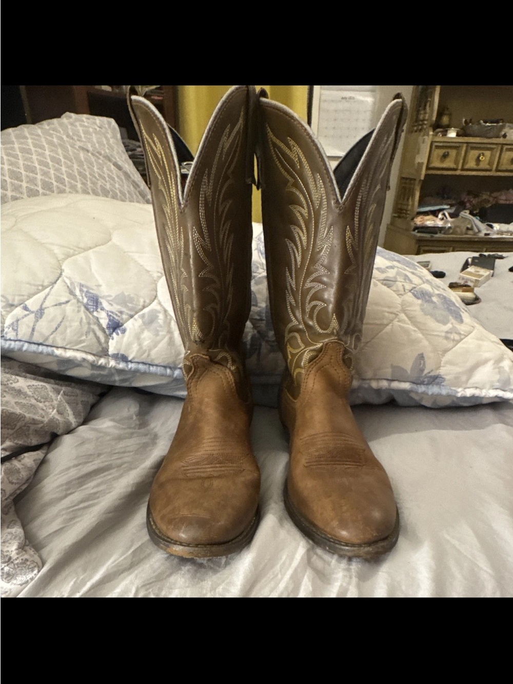 Laredo Classic Women’s Brown Cowboy Boots - Leather Western Pull-On Size 8